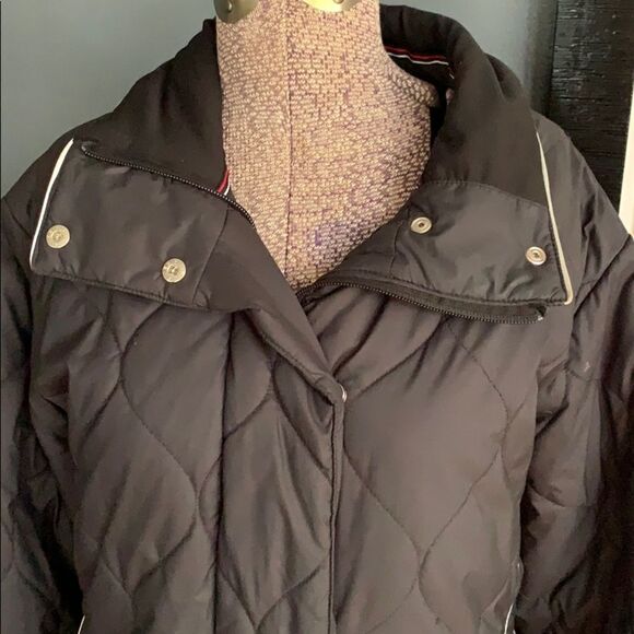 Nike black quilted zip jacket, medium - Picture 2 of 7